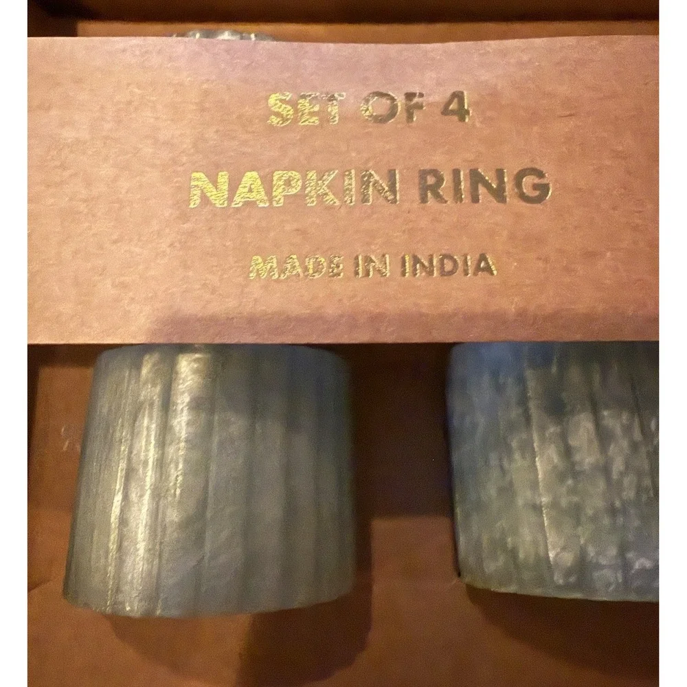 Napkin Rings Blue Ribbed Glass Glossy Set Of 4 New In Box
